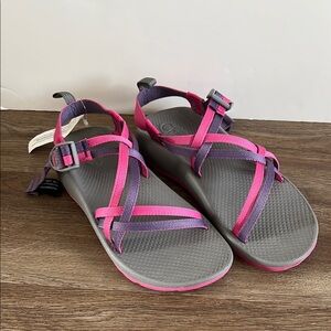 NWOB - Kids Chaco ZX/1 Ecotread Pink & Purple Strappy Sandals - Sz 6 big kids